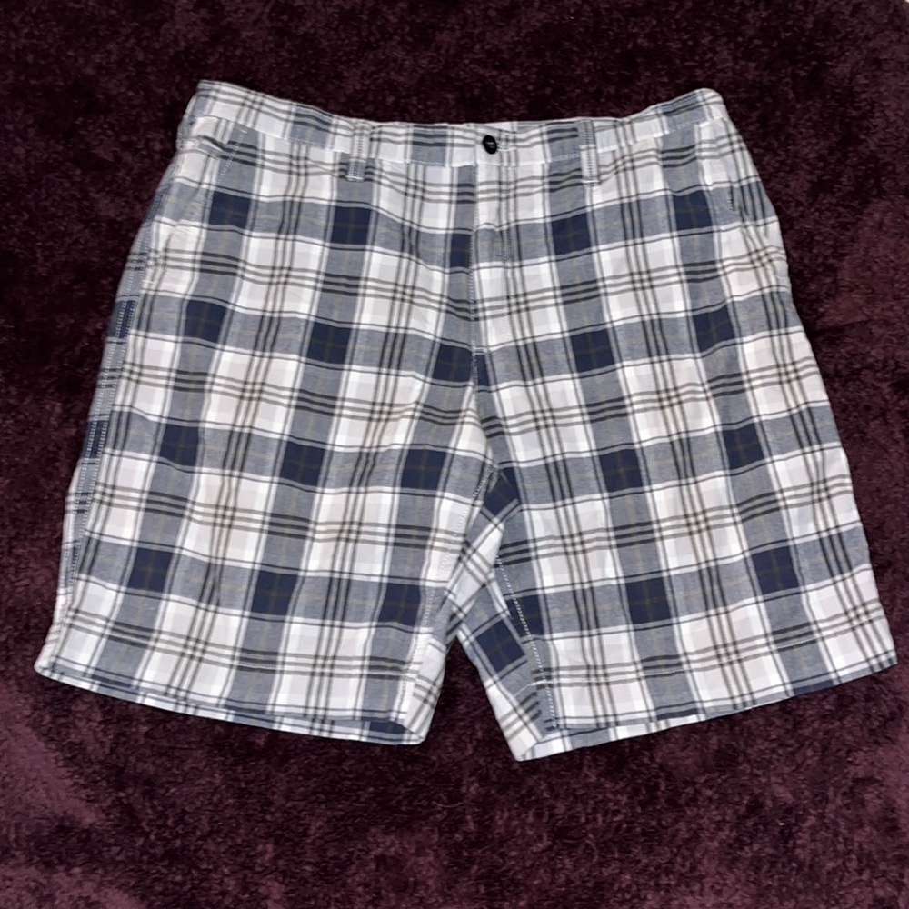 Sonoma shorts size 40